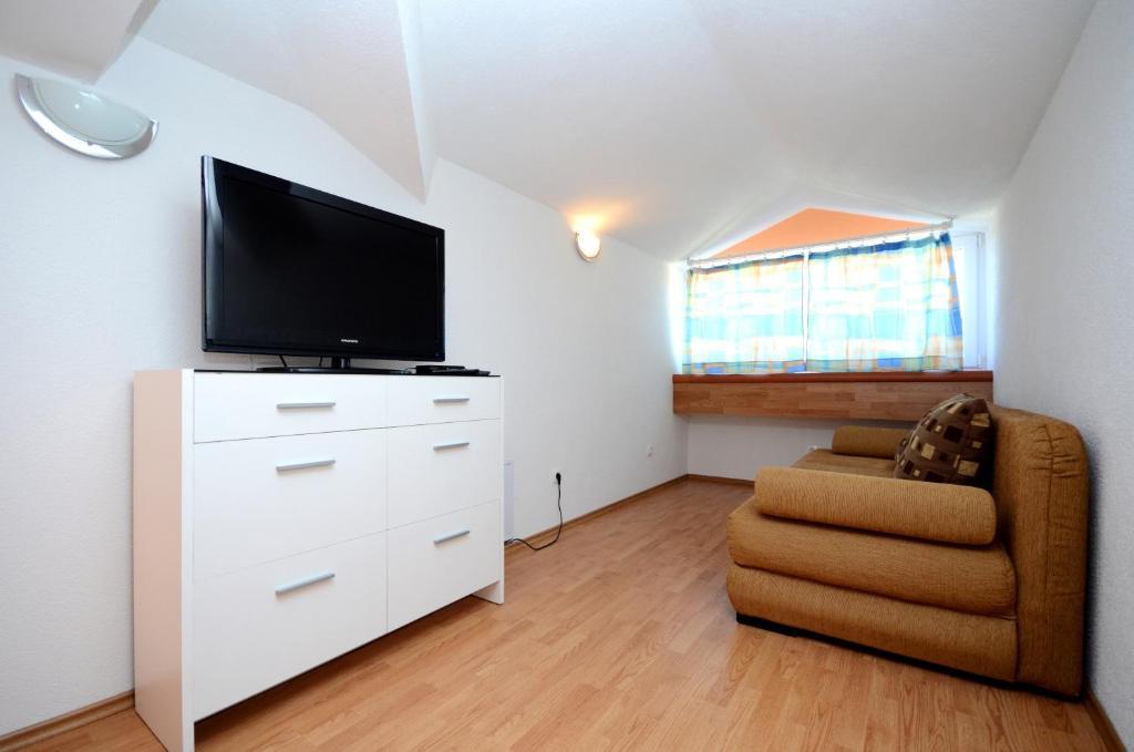 פודסטראנה Apartments And Rooms Stipe מראה חיצוני תמונה